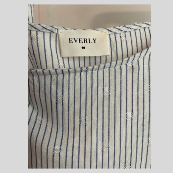 Women's Boho Flowy Top - Picture 3 of 4